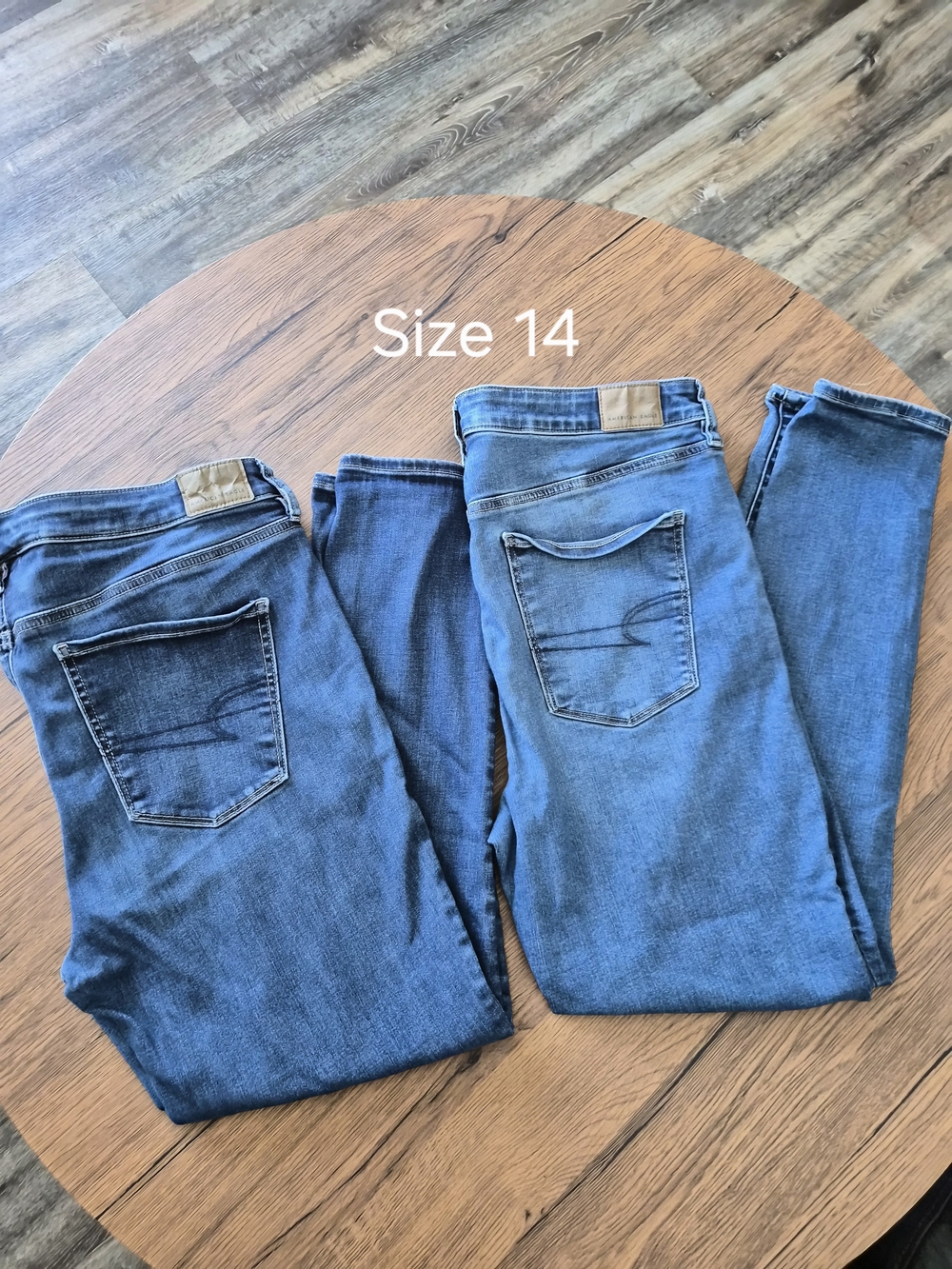2 Pairs American Eagle Outfitters Women’s Skinny Jeans - Light Blue Wash